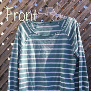 Blue Long sleeve shirt and Purple Long sleeve shirt Bundle- Women's M (Both)